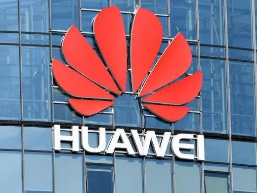 Danimarka, iki Huawei çalışanını sınır dışı etti