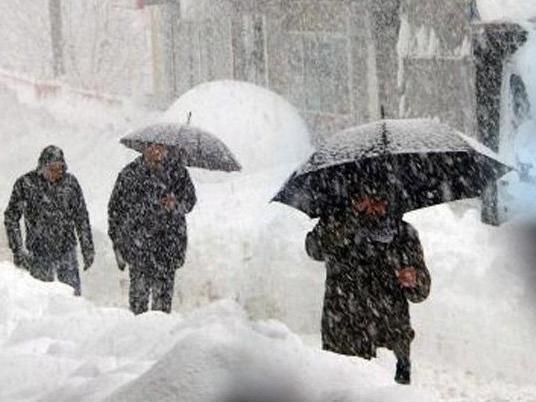 Kar yolda! İstanbul da etkilenecek... Meteoroloji'nin hava durumu uyarıları korkuttu!