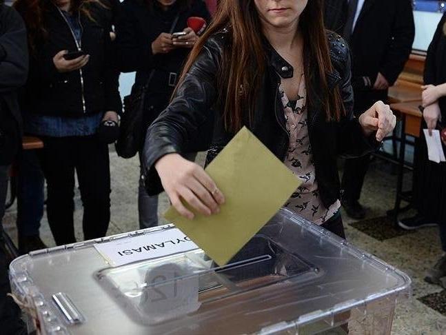 Seçmen kağıdı olmadan oy kullanılabilir mi? Hangi kimliklerle oy kullanılabilir?