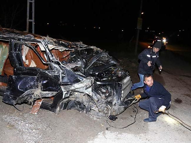 Kahramankazan'da trafik kazası: 1 ölü,1 yaralı