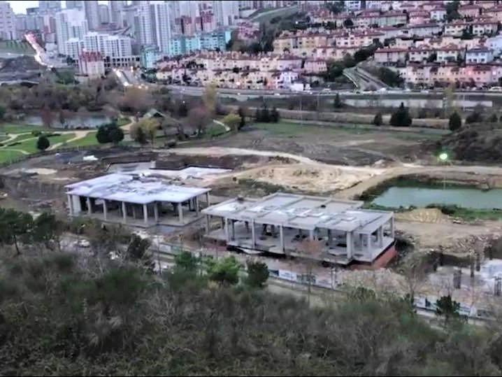 Bahçeşehir Göleti betonlaştıran inşaatın ruhsatları iptal