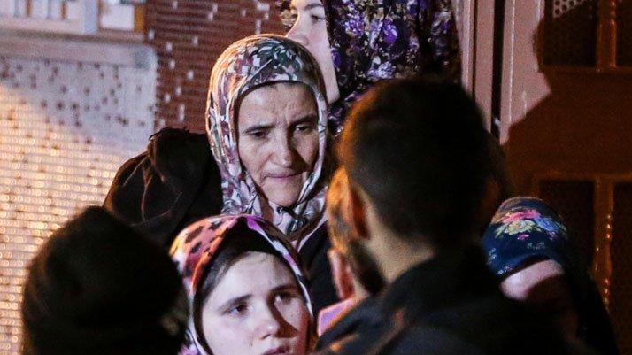 İstanbul'da kan donduran cinayet: Anne ve kızı evlerinde öldürüldü