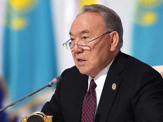 Kazak Cumhurbaşkanı Nazarbayev istifa etti!