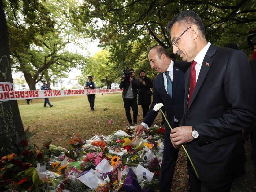 Türk heyeti Yeni Zelanda'da yaralıları ziyaret etti