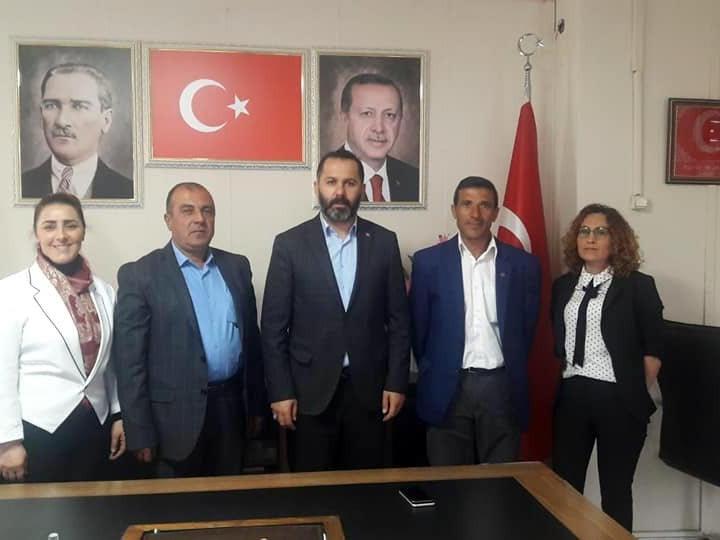 DSP'li meclis üyeleri AKP'ye geçti
