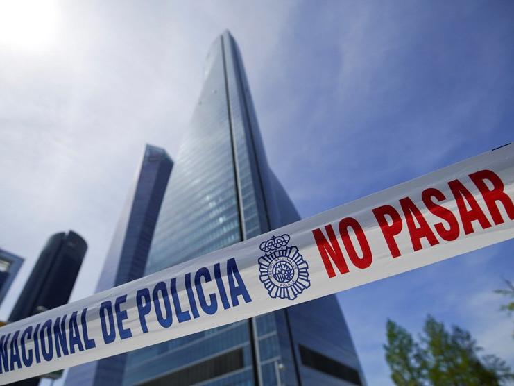 Bomba ihbarı... Madrid'de büyükelçilikler boşaltıldı
