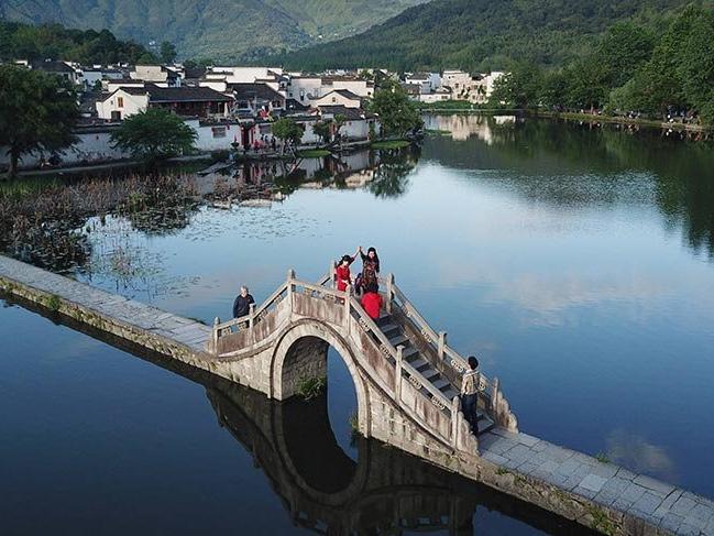 Çin'in masalsı köyü Hongcun