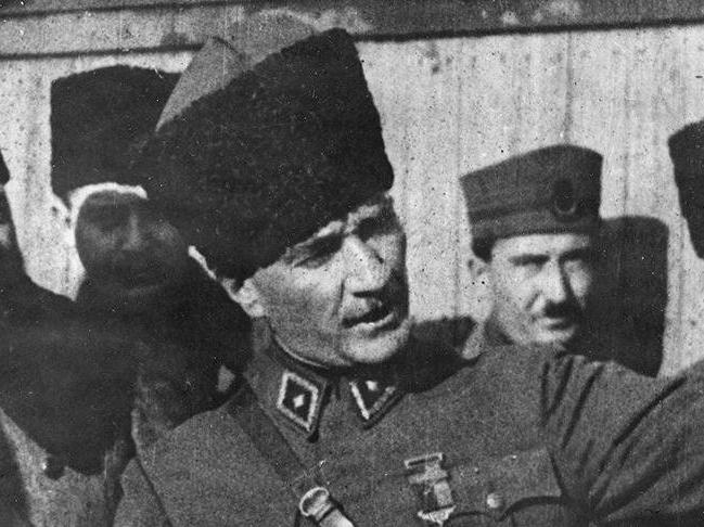 100 yıl önce bugün: Mustafa Kemal Paşa 9. Ordu müfettişi oldu