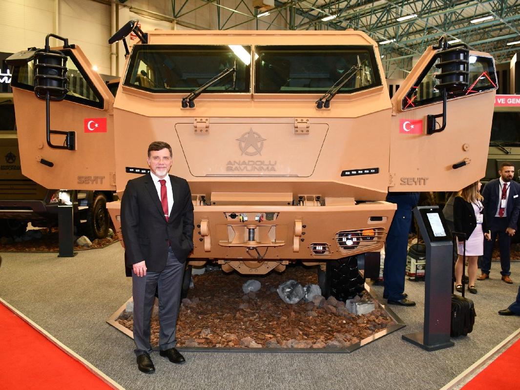 Anadolu Isuzu IDEF Fuarı’nda Seyit aracını tanıttı
