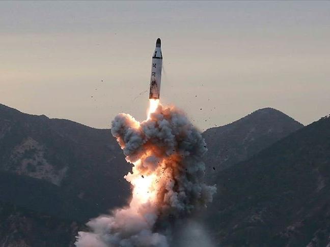 Kuzey Kore rahat durmuyor! Yeni füzeleri ateşlediler