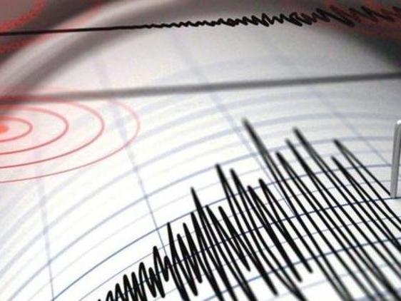 Papua Yeni Gine'de 7.2 büyüklüğünde deprem
