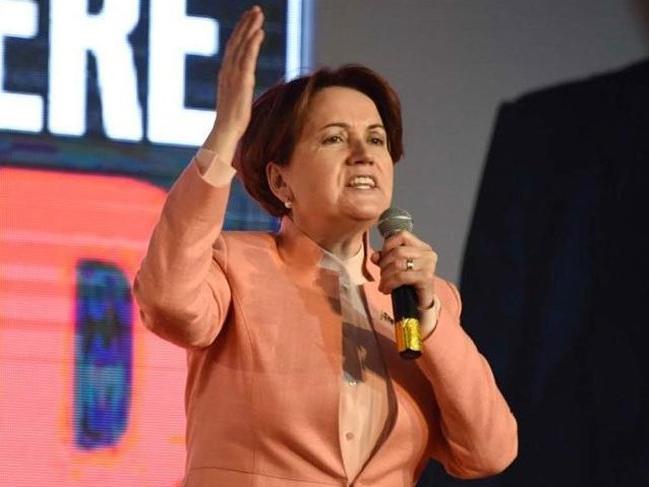 YSK'nın İstanbul seçiminin iptali kararı sonrası İYİ Parti toplandı