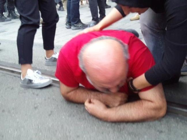Taksim'de iftara polis müdahalesi! İhsan Eliaçık da gözaltında