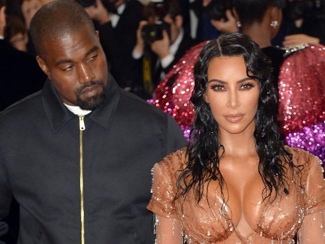 Kanye West MET Gala'ya 43 dolarlık ceketle katıldı