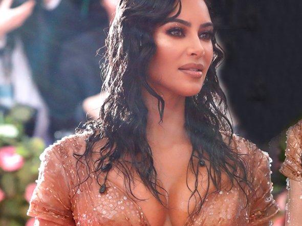 Kim Kardashian'ın Sophia Loren'den ilham aldığı Mugler elbisesinin detayları
