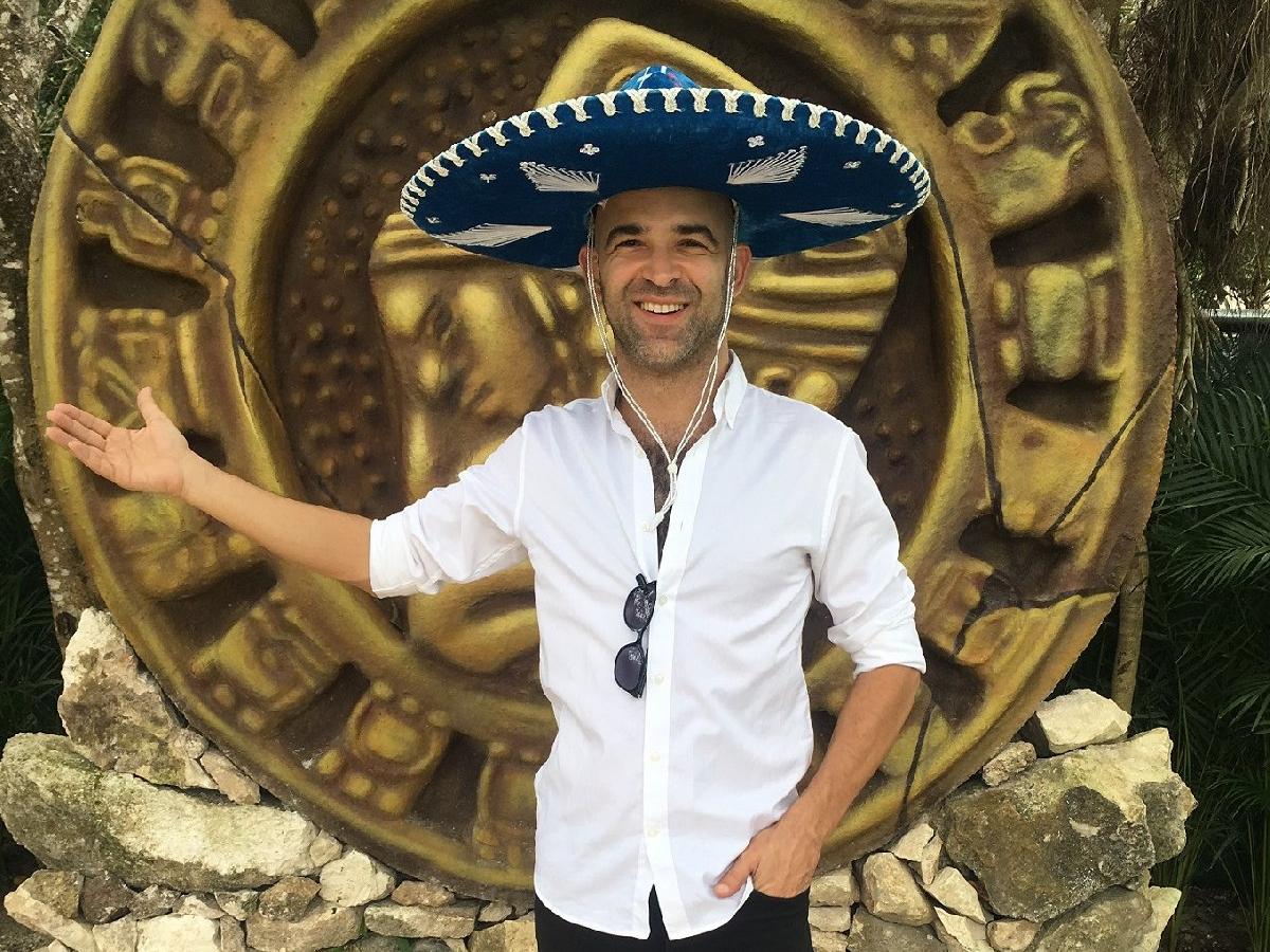 Murat Evgin klip için Meksika'ya uçtu