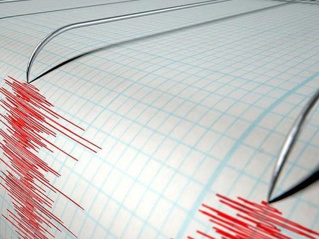 Papua Yeni Gine'de 7.5'lik deprem