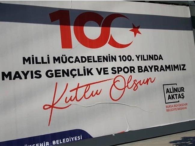 Bursa Büyükşehir Belediyesi'nden skandal 19 Mayıs afişi!