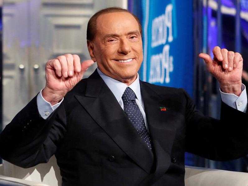 Berlusconi'den AB'ye Türkiye mesajı: Belki de yeniden kazanmalı
