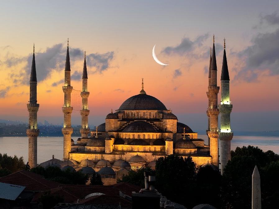 İftar saat kaçta? 2019 iftar saatleri: Ankara, İstanbul, İzmir, Bursa, Konya ve il il iftar vakitleri…