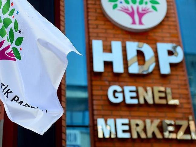 HDP'li milletvekilleri "açlık grevi"ni sonlandırdı
