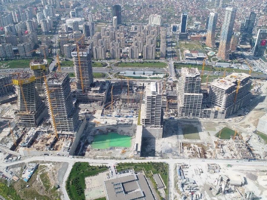İstanbul Finans Merkezi 2022'ye kaldı