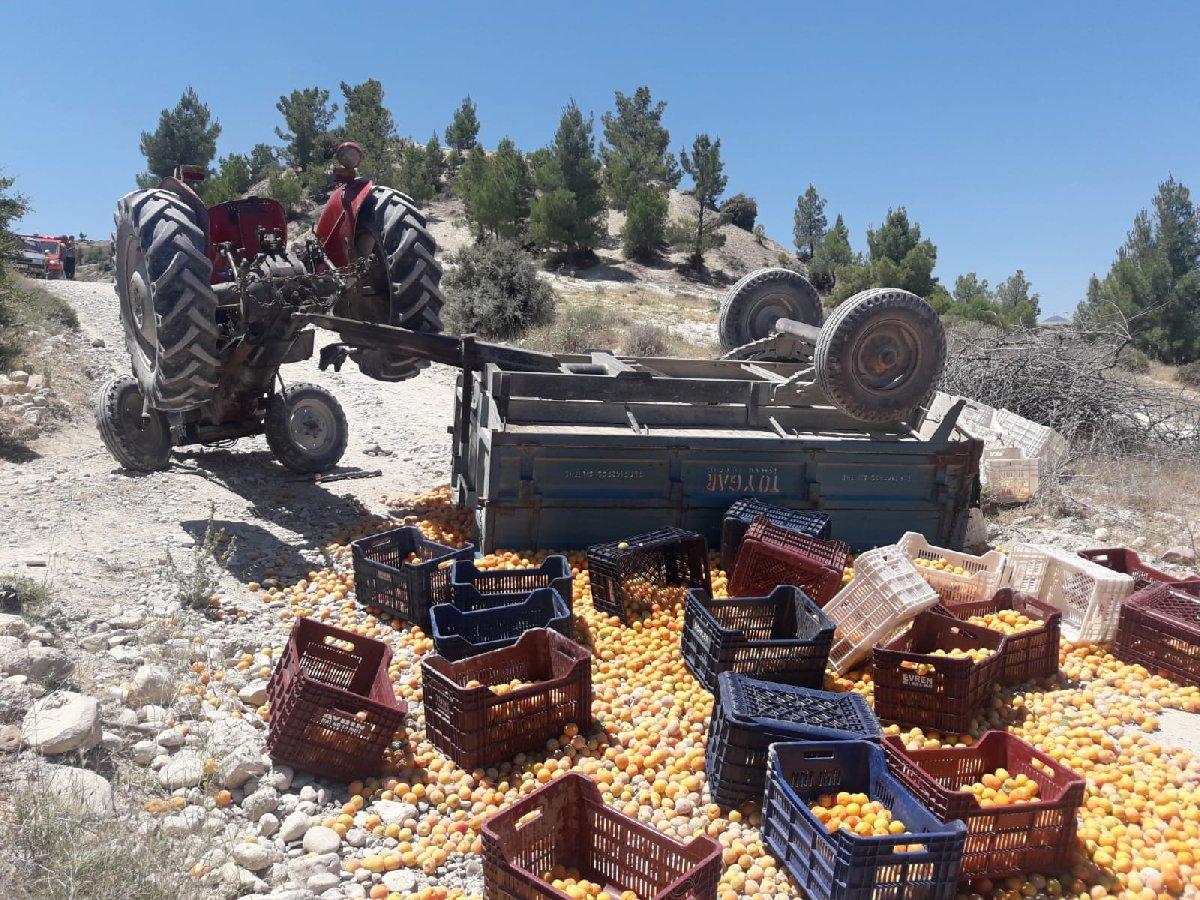 Mersin’de traktör devrildi: 1 ölü 8 yaralı