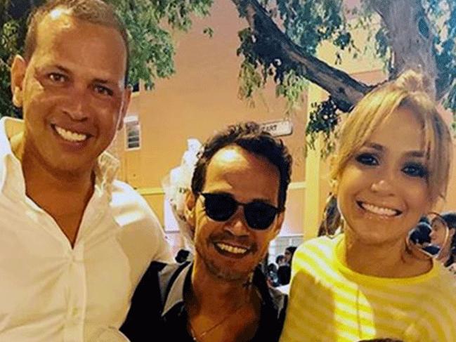 Jennifer Lopez, Alex Rodriguez ve Marc Anthony çocuklarının etkinliğine katıldı