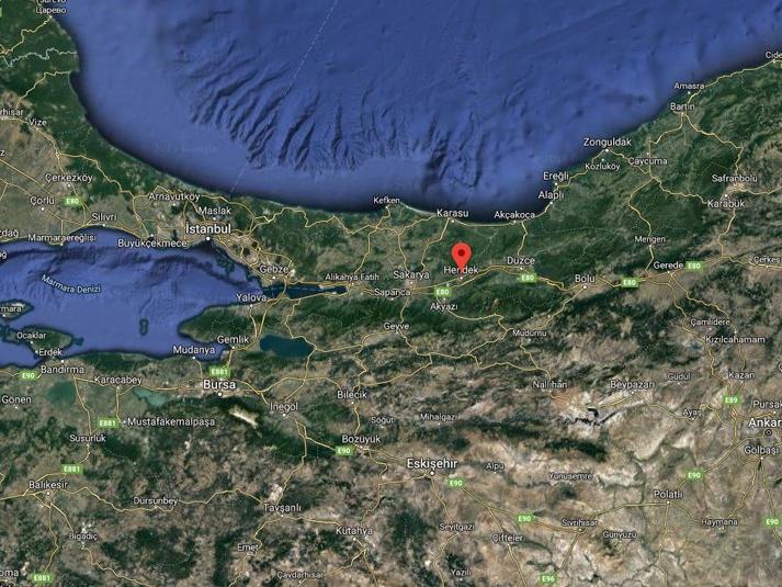 Son depremler: Sakarya'da korkutan deprem, İstanbul'da hissedildi!