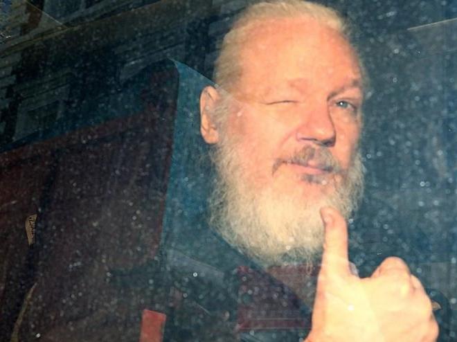 Assange'ın ABD'ye iadesine onay geldi