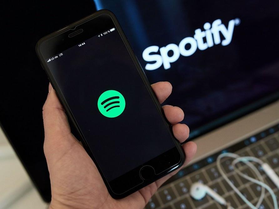 Spotify, çalma listelerine günlük haber özelliği ekleniyor