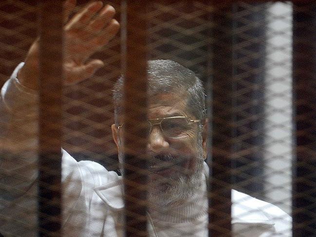 Siyasilerden 'Mursi' mesajları