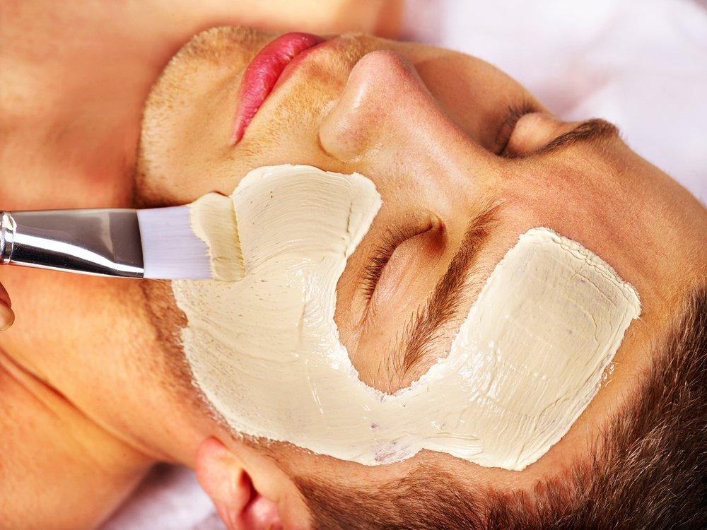 Erkek için yüz maskesi tavsiyeleri ve erkek yüz temizleme maskesi tarifleri...
