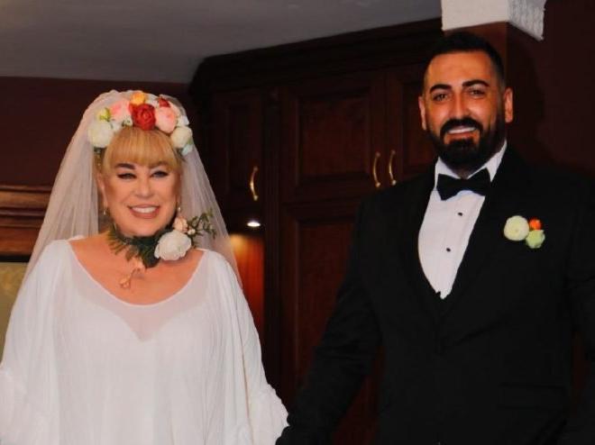 Zerrin Özer Murat Akıncı'ya boşanma davası açtı
