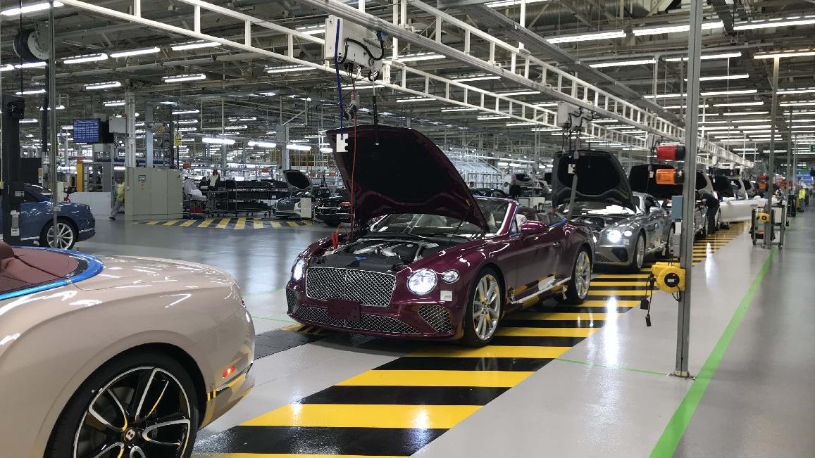 Sözcü, Bentley'in Crewe Fabrikası'nı gezdi...