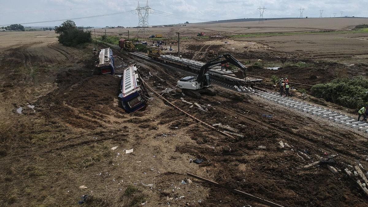 Son dakika... Çorlu'daki tren kazası davasında mahkeme heyeti çekildi