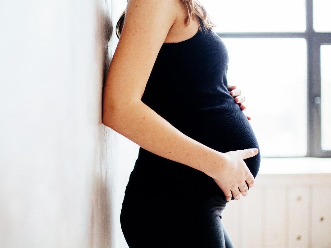 Hamilelik çatlakları ne zaman başlar? Gebelikte vücutta neden çatlaklar olur?