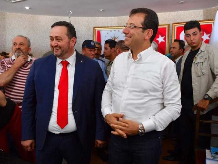 Ekrem İmamoğlu, MHP'li Akçakoca Belediye Başkanı'nı tebrik etti