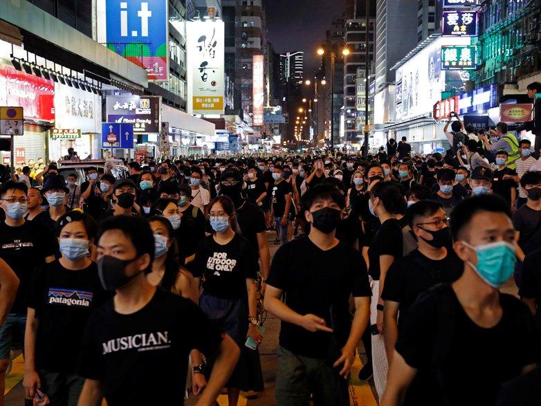 Hong Kong'taki protesto sonrasında flaş açıklama: Yasa tasarısı öldü