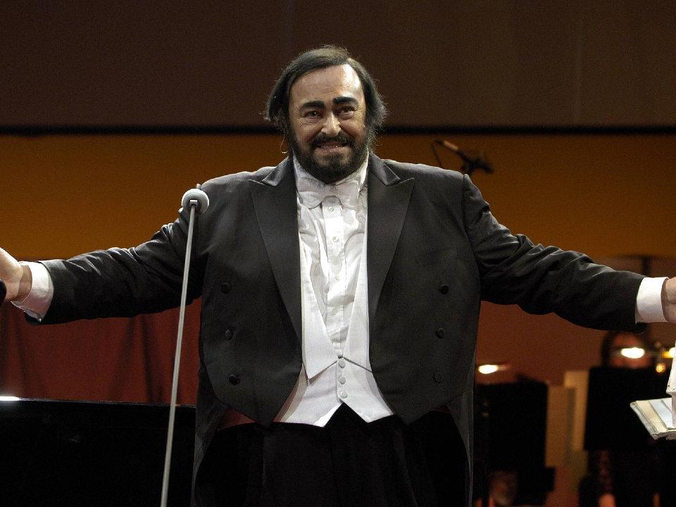Hadi ipucu sorusu 23 Temmuz 12:30: 2007 yılında hayatını kaybeden dünyaca ünlü tenor kimdir?