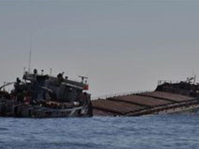 İran'a ait kuru yük gemisi Hazar Denizi'nde battı!