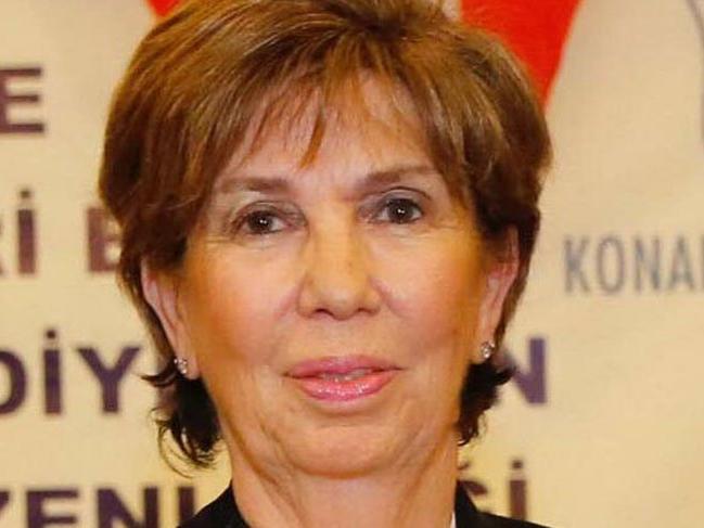 İlk kadın Çevre ve Turizm Bakanı Işılay Saygın hayatını kaybetti