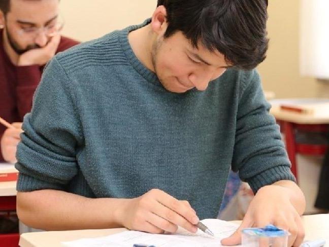 AÖL kayıtları ne zaman yapılacak? Açık lise kayıt yenileme tarihleri...
