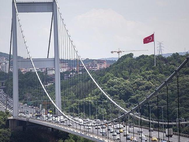 ''Devletin köprüsü-AKP'nin köprüsü ayrımına son verin''