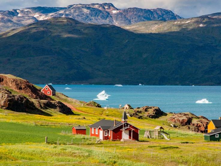 Grönland'dan Trump'a tepki: Satılık değiliz