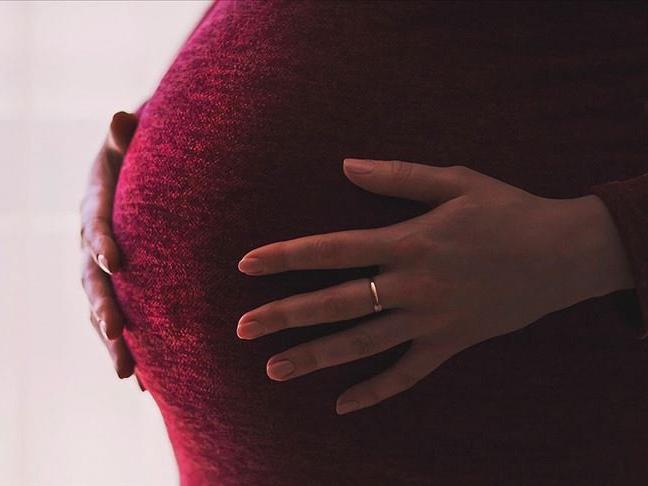 Dar pantolon hamilelerde enfeksiyon riskini artırıyor