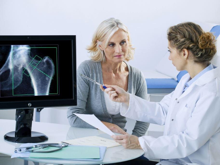 Kemik erimesi (osteoporoz) nasıl anlaşılır? Belirtileri ve tedavisi…
