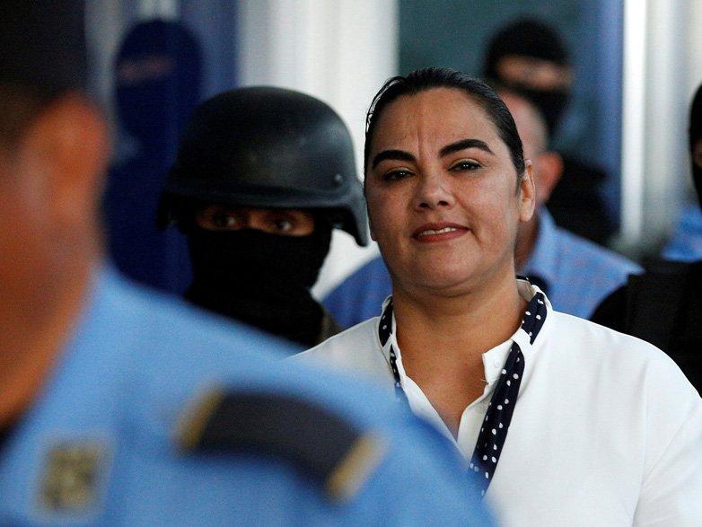 Orta Amerika ülkesinin eski devlet başkanının eşi suçlu bulundu