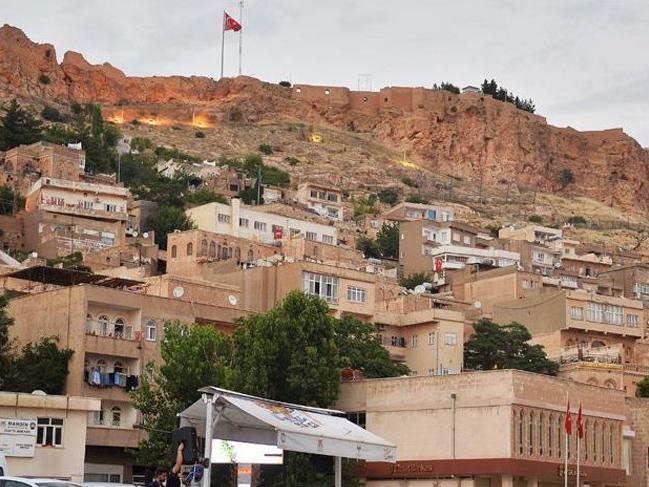Mardin’de 'Kayyum Vali'den bakanlara 600 bin liralık hediye