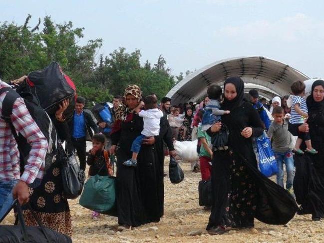 İstanbul Valiliği: 16 bin 423 kaçak göçmen sevk edilmiştir